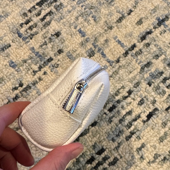 The White Company Textured White Cosmetic Bag - Picture 3 of 5